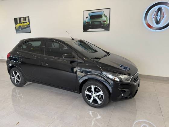 CHEVROLET ONIX 1.4 MPFI LTZ 8V FLEX 4P AUTOMÁTICO